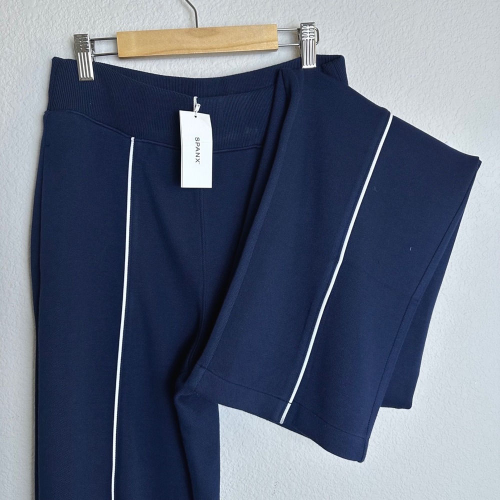 SPANX Navy Joggers with White Piping Detail